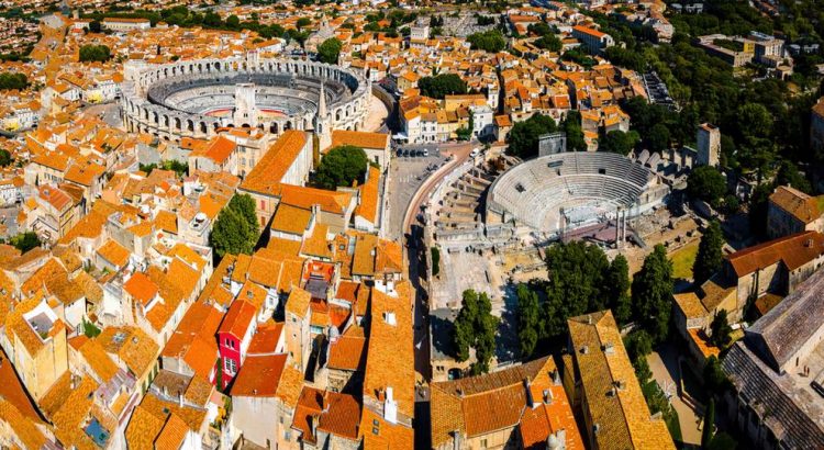 Arles
