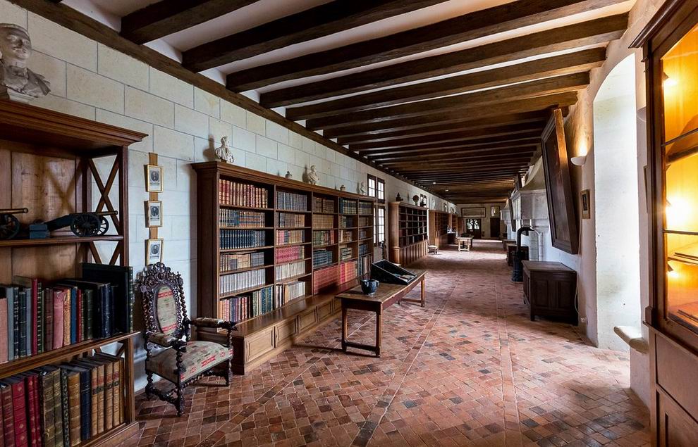 Plessis-Bourré-kastély könyvtár