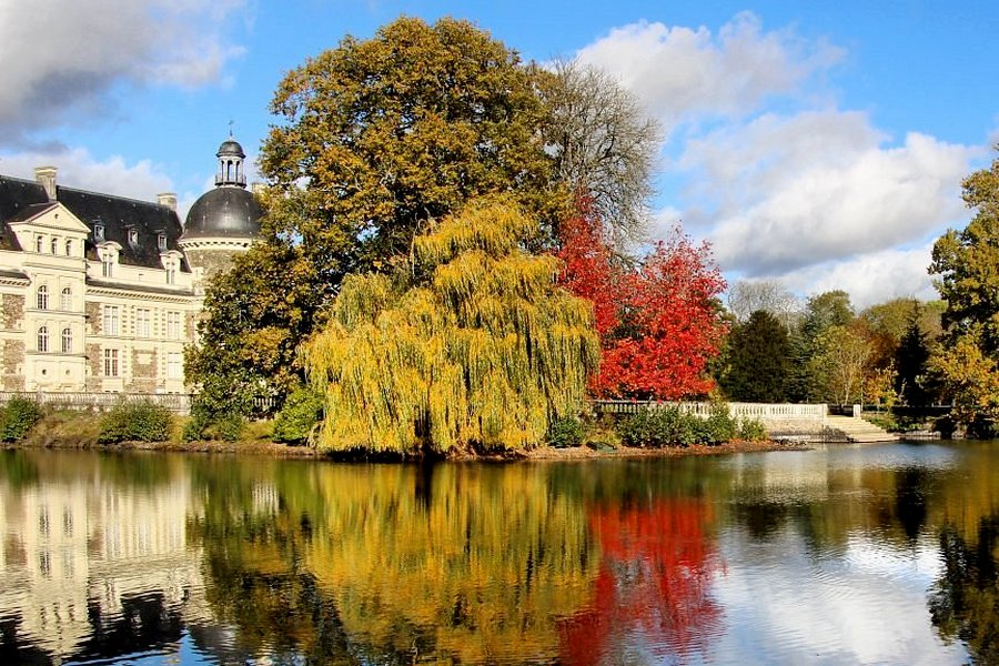 Serrant-kastély park